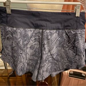 Athleta Run With It Blue Patterned Shorts